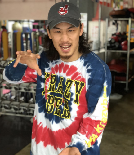 矢地祐介の彼女や筋肉について 入場曲は蜂と蝶 戦績や出身校も紹介 Rizin K 1キックone